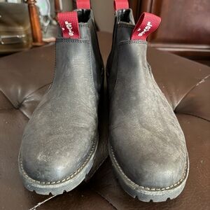 Levi's Charcoal Men's Boots with Red Accents